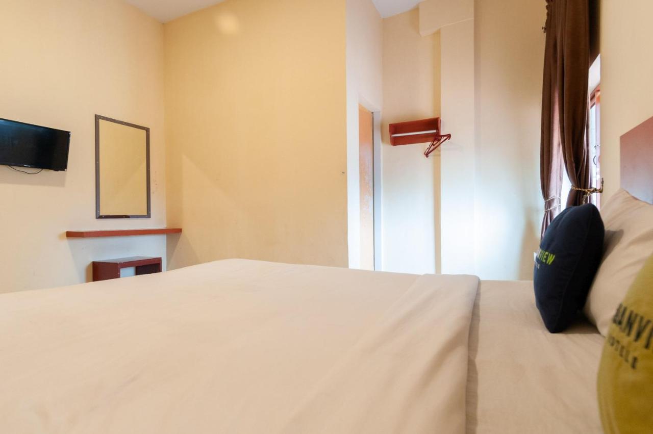Urbanview Hotel Syariah Residence Medan By Reddoorz Buitenkant foto